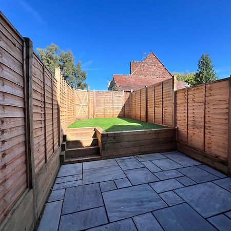 Two Bedroom Bridgnorth Bliss מראה חיצוני תמונה