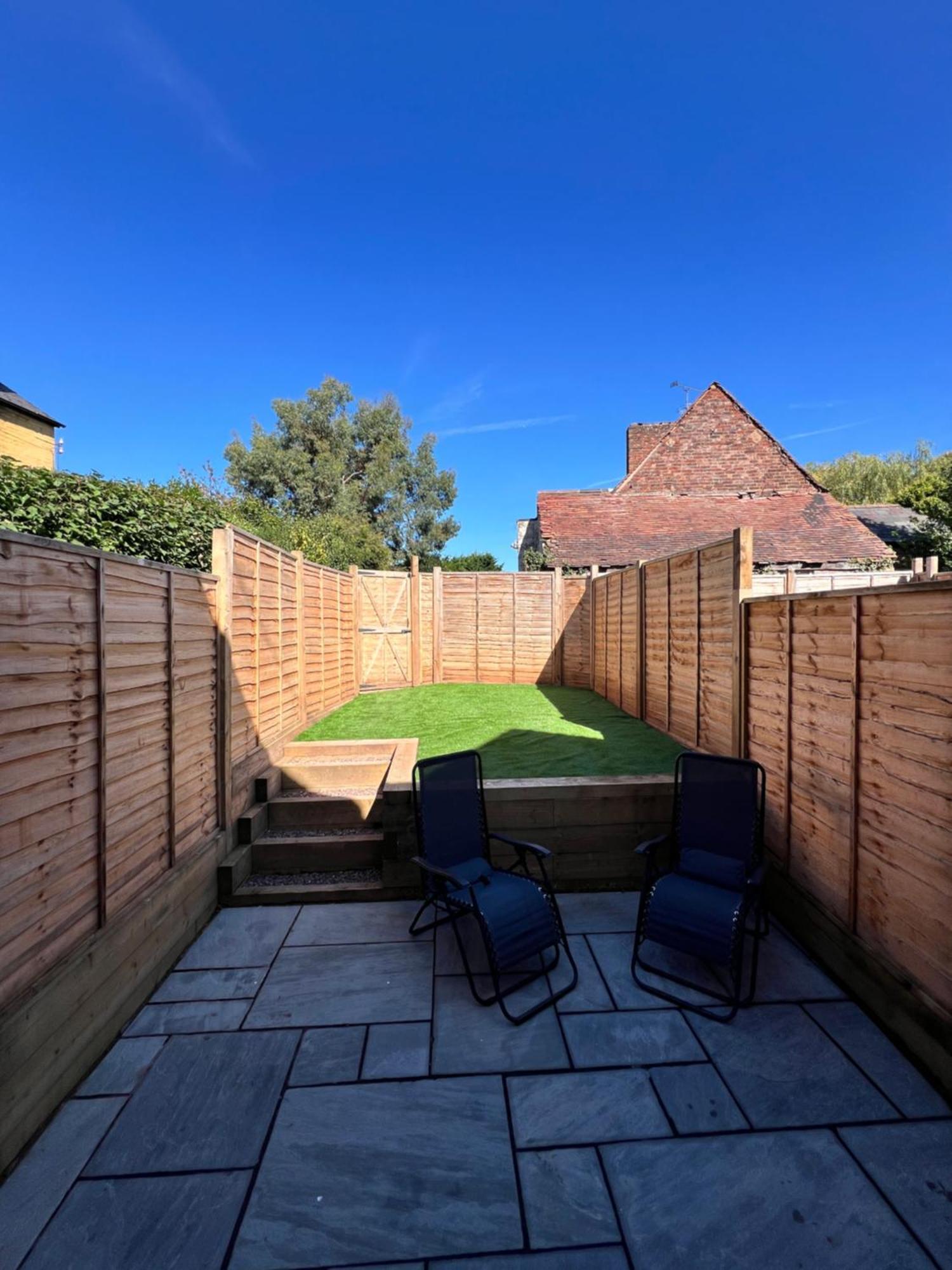 Two Bedroom Bridgnorth Bliss מראה חיצוני תמונה