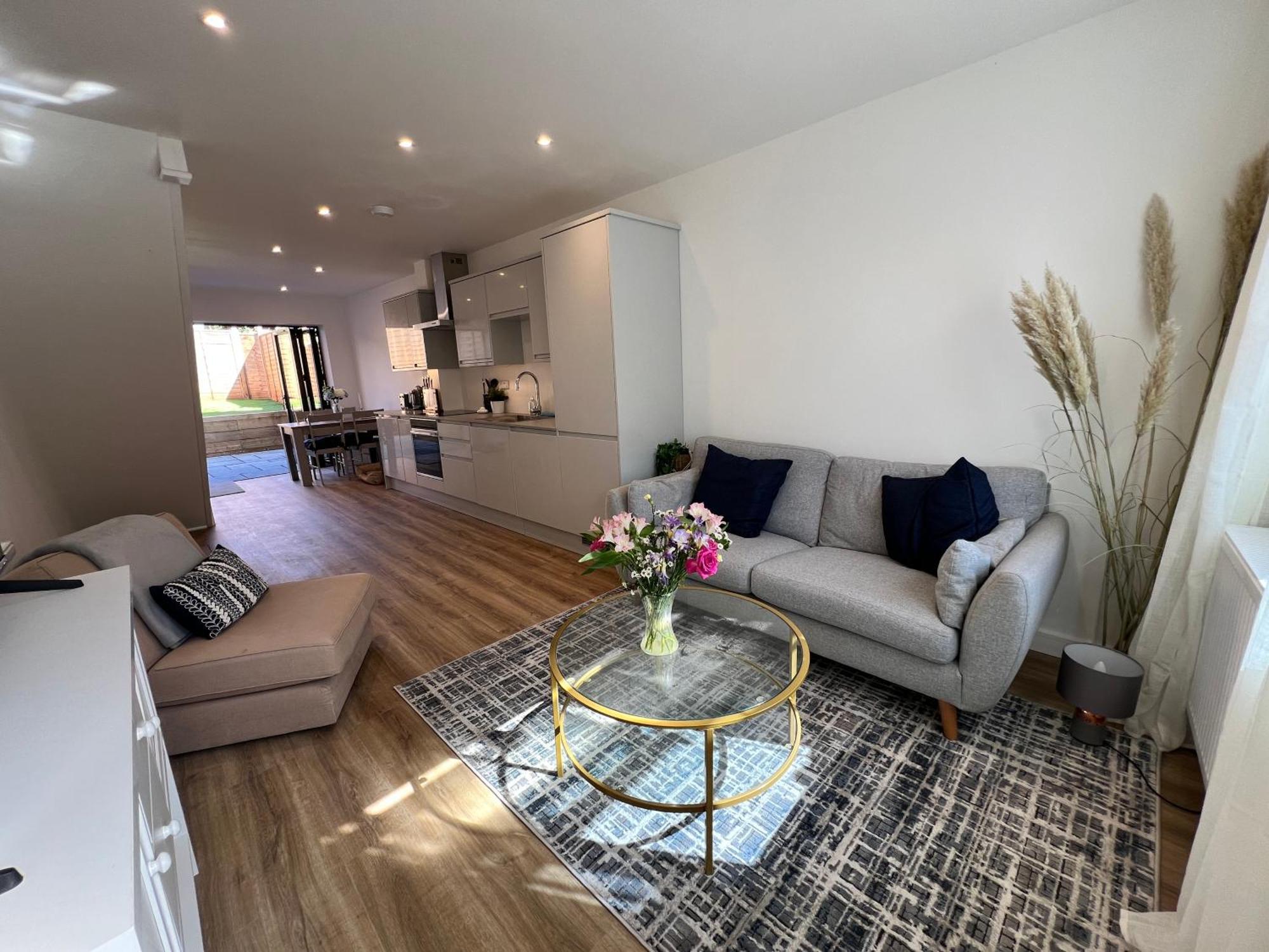 Two Bedroom Bridgnorth Bliss מראה חיצוני תמונה